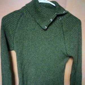 Takeout Green Knit Turtle Neck Sweater size Large